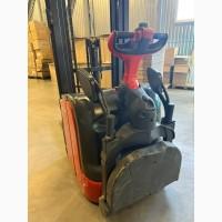 Штабелер Linde L16AP (2013) - вантажопідйомність 1.6 т, підйом 5.4 м