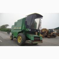 Комбайн John Deere 1055