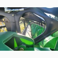 Жатка флекс John Deere 630F Hydraflex шириною 9 метрів