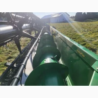 Жатка флекс John Deere 630F Hydraflex шириною 9 метрів
