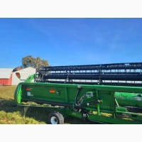 Жатка флекс John Deere 630F Hydraflex шириною 9 метрів