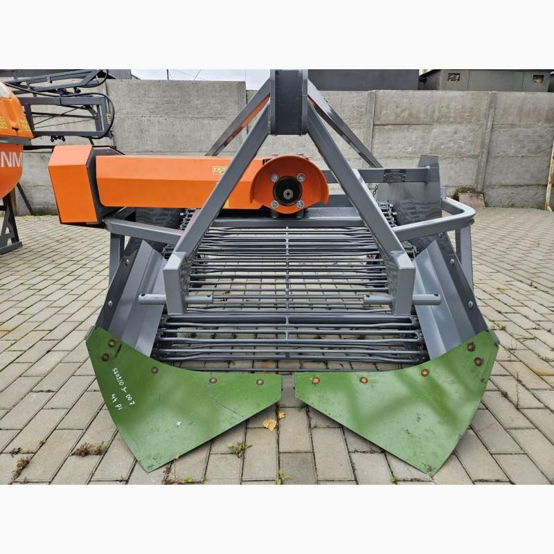 Фото 5. Транспортерний дворядний картоплекопач фірми Vinmet