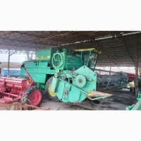 Комбайн зернозбиральний Дон 1500-Б