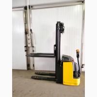 Штабелер электрический поводковый OM Komatsu 1.4-2т 5.00м