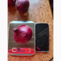 Продаж цибулі на перо