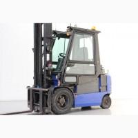 Вилочный погрузчик CAT Lift Trucks EP35K PAC