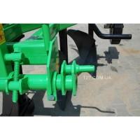 Плуг трехкорпусный 3х30, стойка 60-70 (Польша)