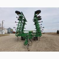 Культиватор John Deere 2210