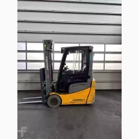 Jungheinrich EFG 215 Triplex