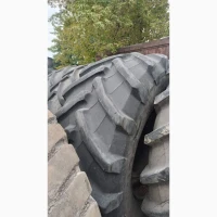 Бу шина 710/70R42 (710x70x42. 710/70р42) Треллеборг Италия пара для трактора