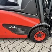 Вилковий електронавантажувач кара 1.5т. Linde 2016 року