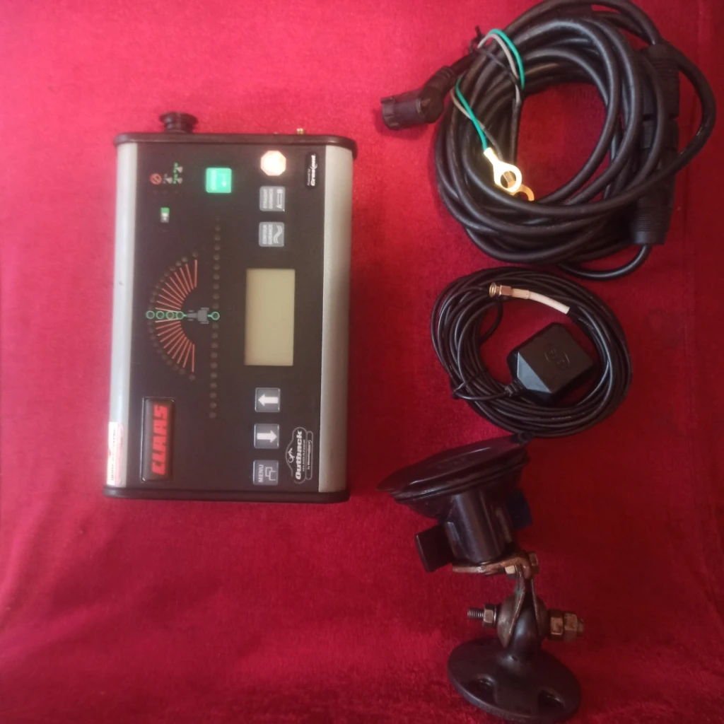 Фото 4. Паралельне водіння агро GPS для трактора Claas Copilot (Outback S-Lite)