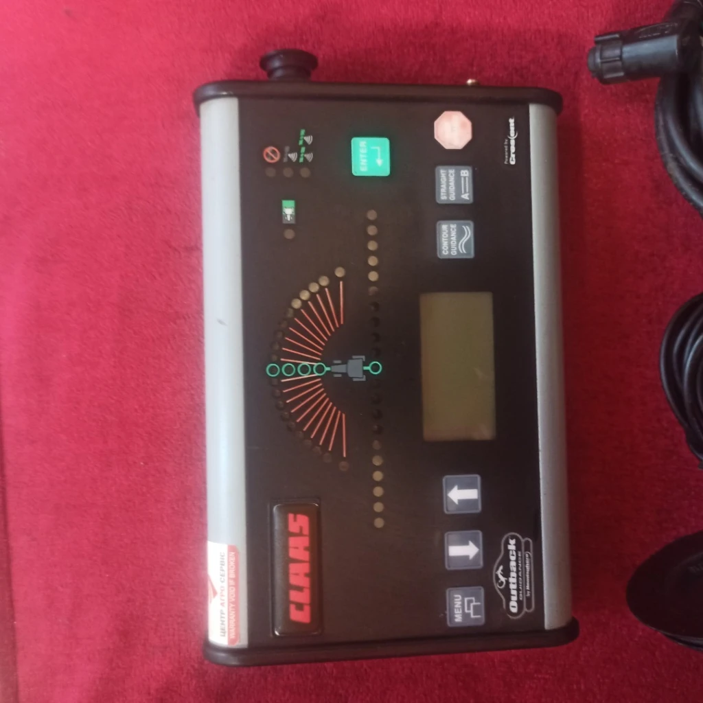 Фото 10. Паралельне водіння агро GPS для трактора Claas Copilot (Outback S-Lite)