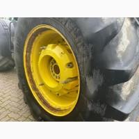 Трактор John Deere 8335R (2011) - PowerShift