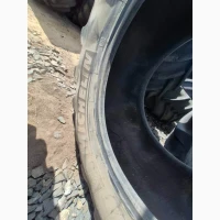 Бу шина 710/70R42 Michelin пара