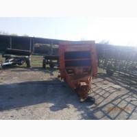 Прес-подборщик Massey Ferguson 142 RV