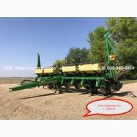 Из США сеялка пропашная пневматическая John Deere 1750 количество рядов (секций) - 8