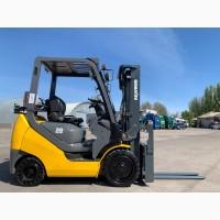 Вилочний автонавантажувач Komatsu, компакт з кабіною та позиціонером для кожної вили