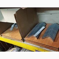 Кутник універсальний оцинкований з ребром жорсткості 145×145×95 (2, 5 мм)